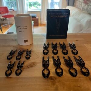 Fiona Franchimon Black Hairpins Set